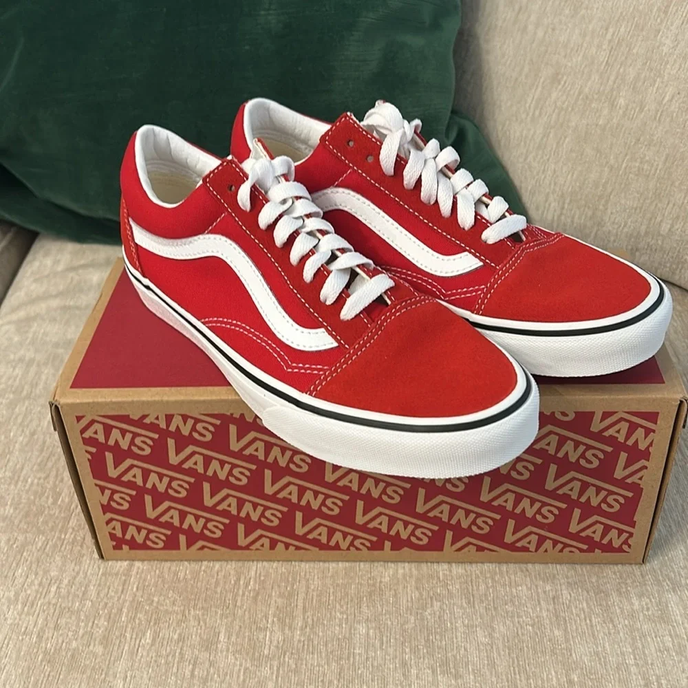 Vans “Old Skool Shoe” in red - Picture 3 of 7